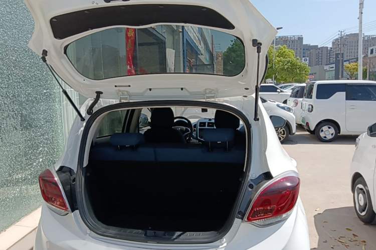 Used CHANGAN Benni E-Star 2021 National Edition XinYi Edition Lithium Iron Phosphate (31.86 kWh) Trunk