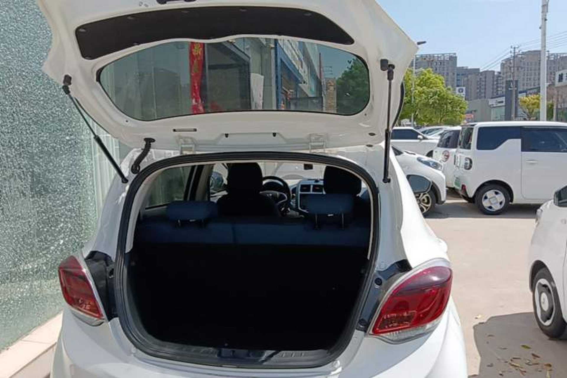 Used CHANGAN Benni E-Star 2021 National Edition XinYi Edition Lithium Iron Phosphate (31.86 kWh) Trunk