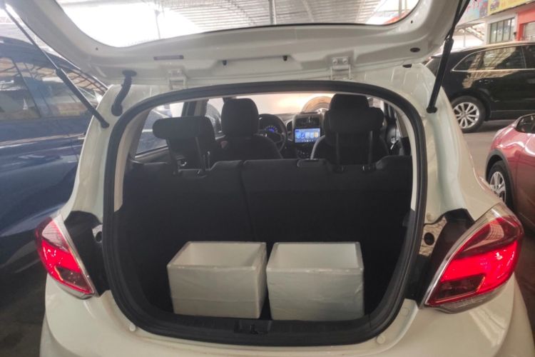 Used CHANGAN Benni E-Star 2021 National Edition Xin Yue Version Lithium Iron Phosphate (31.86 kWh) Trunk