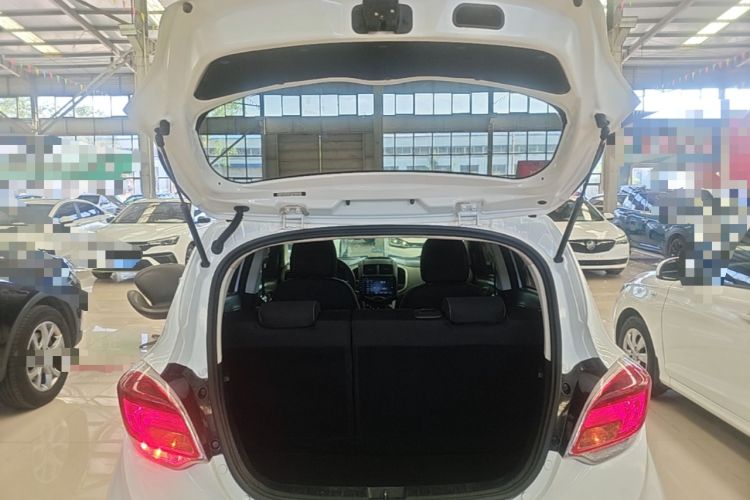 Used CHANGAN Benni E-Star 2021 National Edition Xin Yue Version Lithium Iron Phosphate (31.18 kWh) Trunk