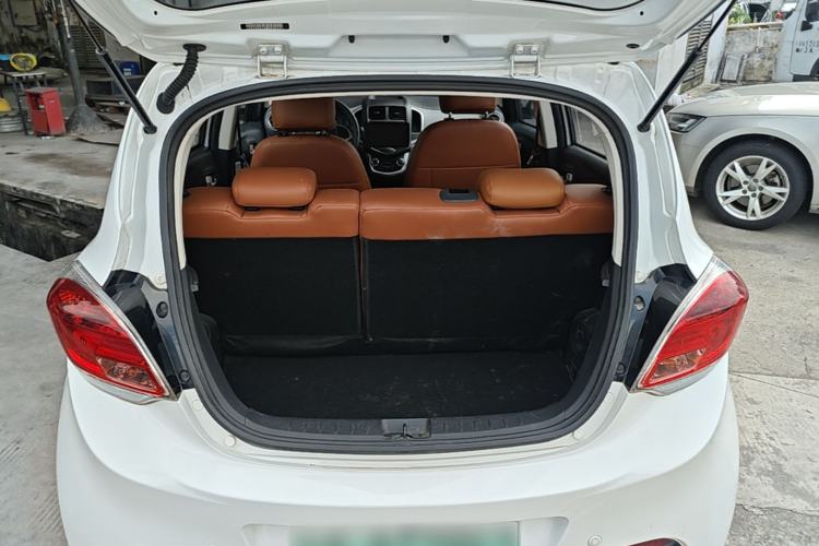 Used CHANGAN Benni E-Star 2021 National Edition Xin Yue Version Lithium Iron Phosphate (31.86 kWh) Trunk