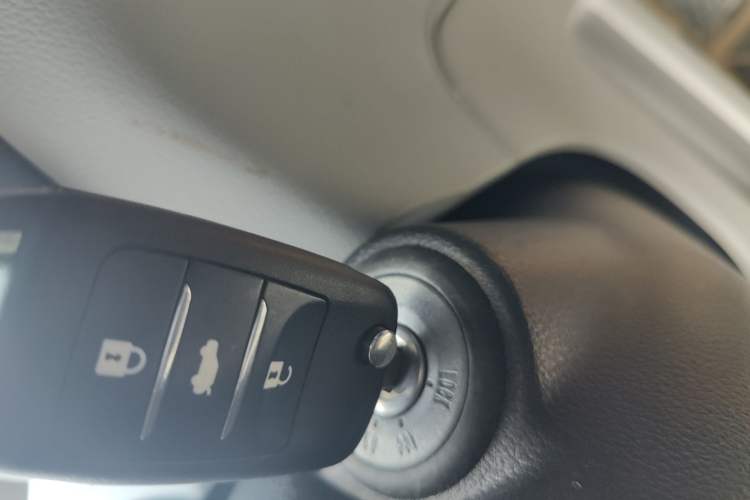 Used CHANGAN Benni E-Star 2021 National Edition Colorful Version Lithium Iron Phosphate (31.86 kWh) Vehicle Key