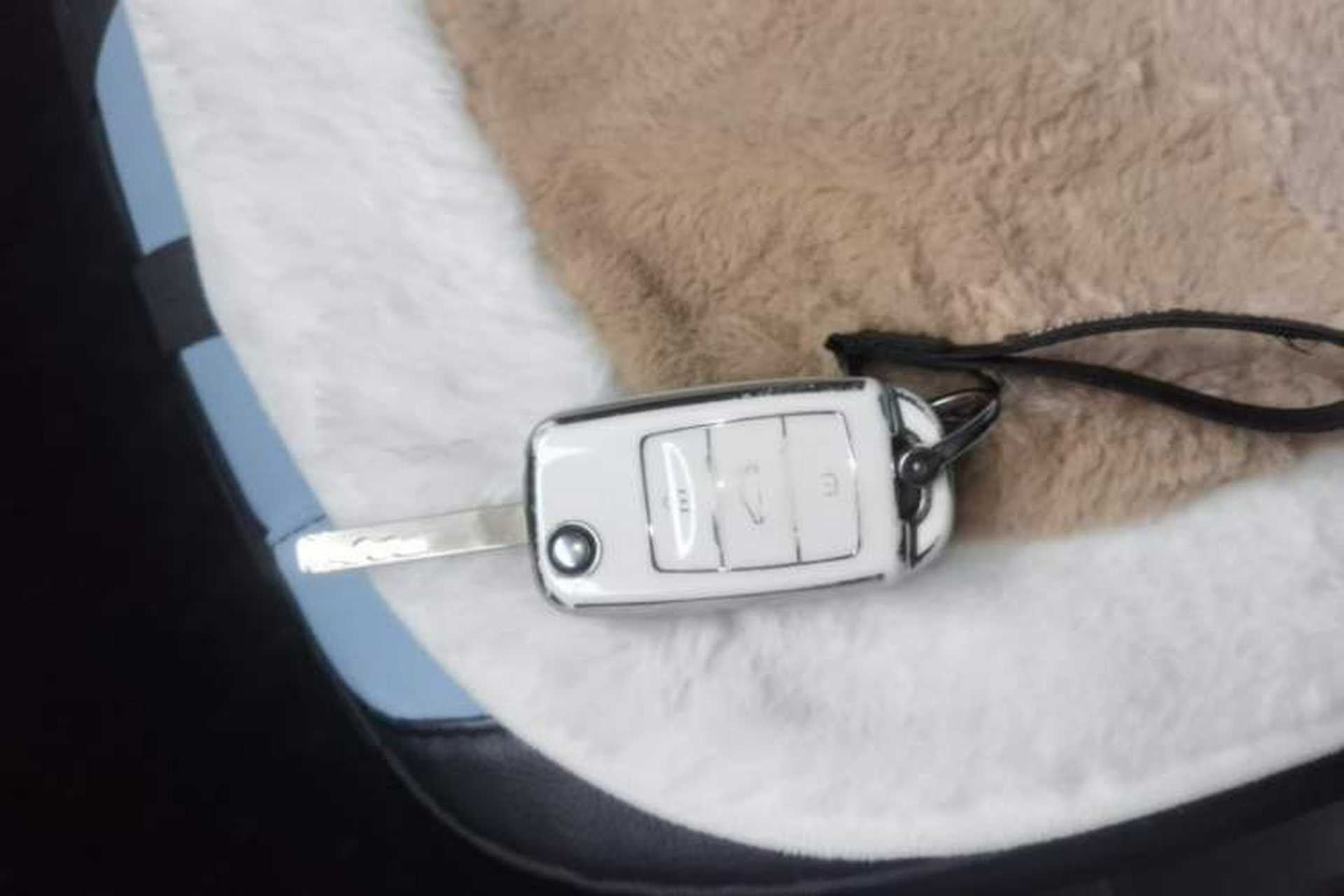Used CHANGAN Benni E-Star 2021 National Edition Xinyue Version (Fast-Charging Edition) Lithium NMC Vehicle Key