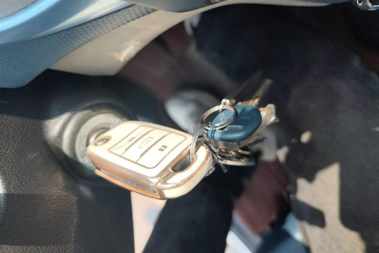 Used CHANGAN Benni E-Star 2021 National Edition Colorful Version Lithium Iron Phosphate (31.18 kWh) Vehicle Key