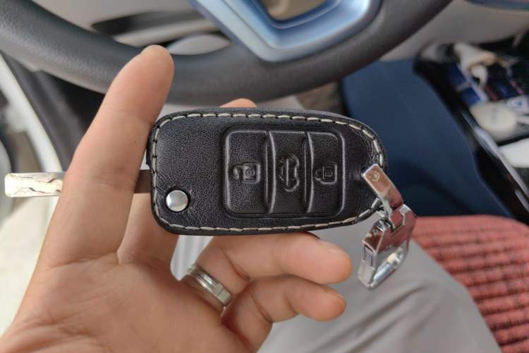 Used CHANGAN Benni E-Star 2021 National Edition Colorful Version Lithium Iron Phosphate (31.86 kWh) Vehicle Key