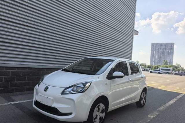 Ojetý CHANGAN Benni E-Star 2021 National Edition Xin Yue Version Lithium Iron Phosphate (31.86 kWh)