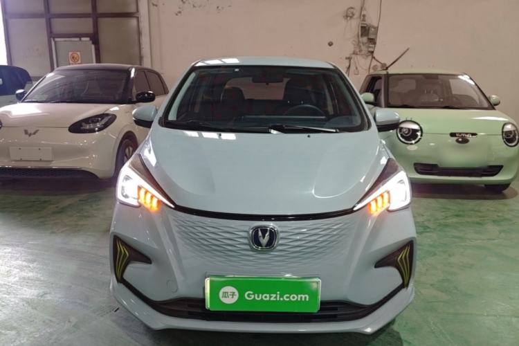 Used CHANGAN Benni E-Star 2022 Qingxin Edition Colorful Model Lithium-NMC Front