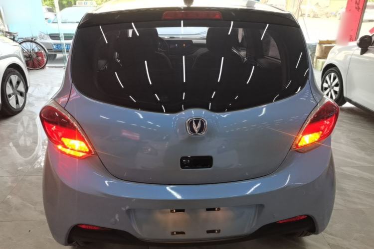Used CHANGAN Benni E-Star 2022 Charming Edition Colorful Model Lithium-Ion Battery Rear