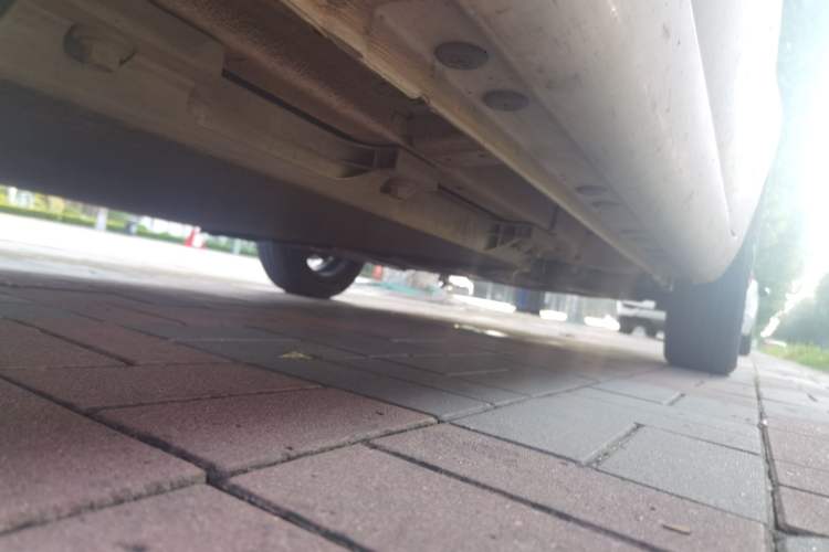 Used CHANGAN Benni E-Star 2022 National Edition Colorful Limited Edition (Fast-Charging Version) Lithium Iron Phosphate Chassis Rear Right
