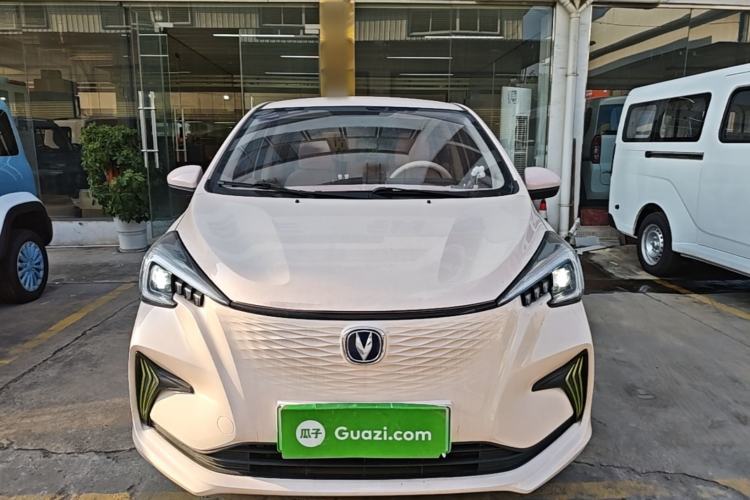 Used CHANGAN Benni E-Star 2022 Qingxin Edition Colorful Model Lithium Iron Phosphate Front