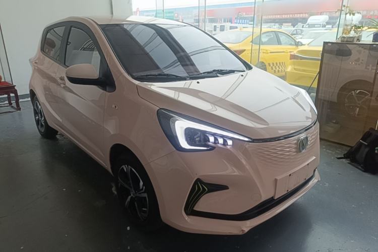 Used CHANGAN Benni E-Star 2022 Charming Edition Colorful Model Lithium Iron Phosphate Front Right 45 Deg
