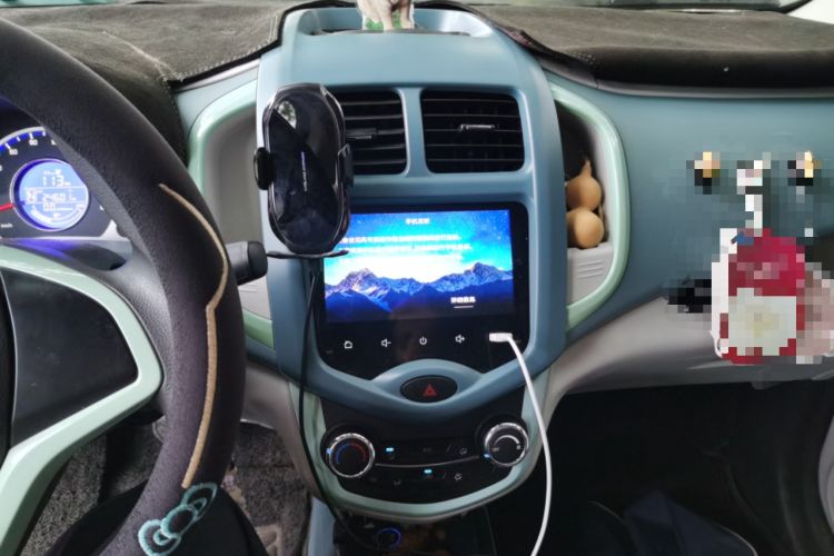 Used CHANGAN Benni E-Star 2022 Qingxin Edition Colorful Model Lithium Iron Phosphate Audio And AC Panel