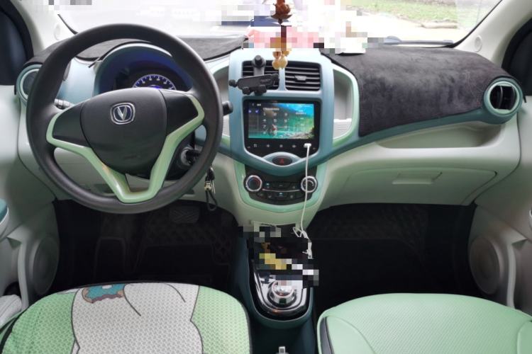 Used CHANGAN Benni E-Star 2022 National Edition Colorful Limited Edition (Fast-Charging Version) Lithium Iron Phosphate Center Console
