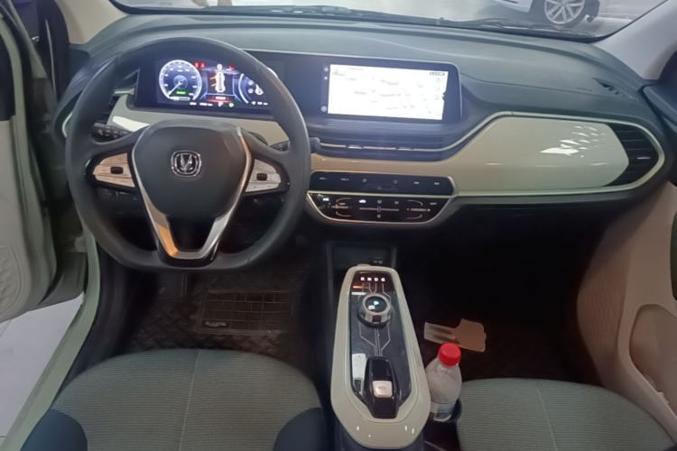 Used CHANGAN Benni E-Star 2022 Charming Edition Colorful Model Lithium Iron Phosphate Center Console