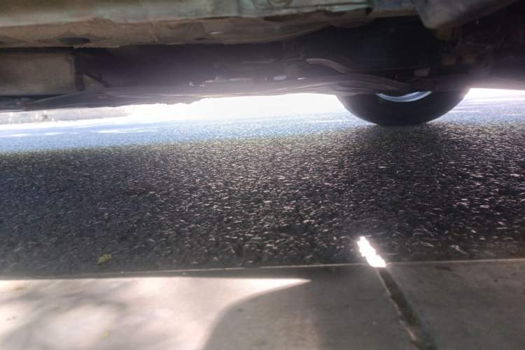 Used CHANGAN Benni E-Star 2022 Qingxin Edition Colorful Model Lithium Iron Phosphate Chassis Front Right