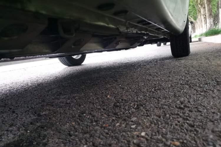 Used CHANGAN Benni E-Star 2022 Qingxin Edition Colorful Model Lithium Iron Phosphate Chassis Rear Right
