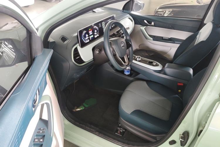 Used CHANGAN Benni E-Star 2022 Qingxin Edition Colorful Model Lithium Iron Phosphate Driver Seat