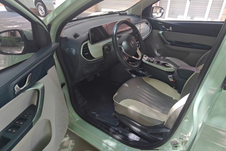 Used CHANGAN Benni E-Star 2022 Qingxin Edition Colorful Model Lithium Iron Phosphate Driver Seat