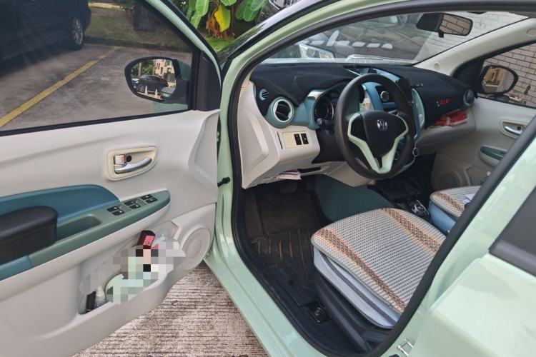 Used CHANGAN Benni E-Star 2022 National Edition Colorful Limited Edition (Fast-Charging Version) Lithium Iron Phosphate Driver Seat
