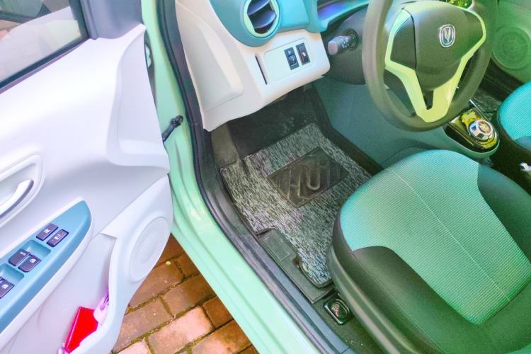 Used CHANGAN Benni E-Star 2022 Qingxin Edition Colorful Model Lithium Iron Phosphate Driver Seat