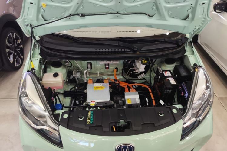 Used CHANGAN Benni E-Star 2022 National Edition Colorful Limited Edition (Fast-Charging Version) Lithium Iron Phosphate Engine Bay