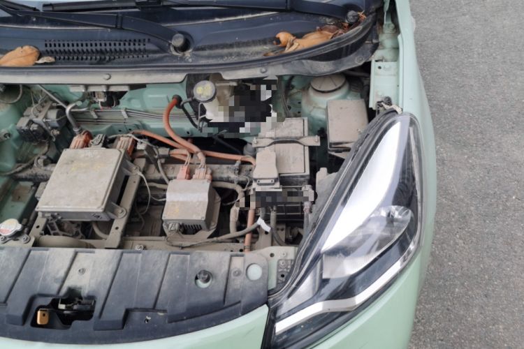 Used CHANGAN Benni E-Star 2022 National Edition Colorful Limited Edition (Fast-Charging Version) Lithium Iron Phosphate Engine Bay Left