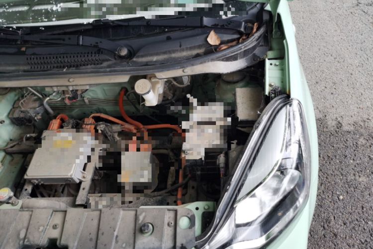 Used CHANGAN Benni E-Star 2022 Qingxin Edition Colorful Model Lithium Iron Phosphate Engine Bay Left