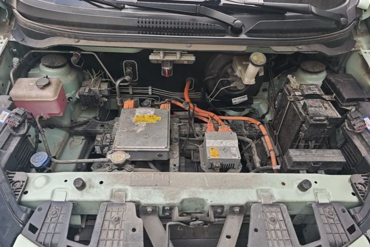 Used CHANGAN Benni E-Star 2022 Qingxin Edition Colorful Model Lithium Iron Phosphate Engine Bay
