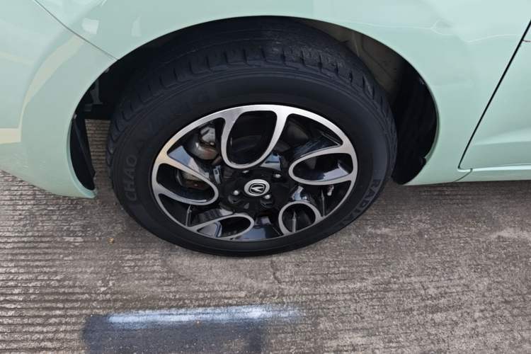 Used CHANGAN Benni E-Star 2022 Qingxin Edition Colorful Model Lithium Iron Phosphate Exterior 4