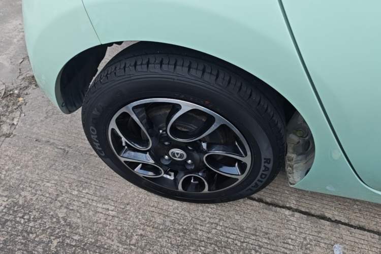 Used CHANGAN Benni E-Star 2022 Qingxin Edition Colorful Model Lithium Iron Phosphate Exterior 5