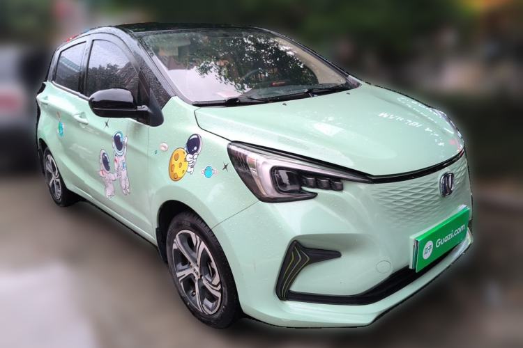 Used CHANGAN Benni E-Star 2022 Qingxin Edition Colorful Model Lithium Iron Phosphate Front Right 45 Deg