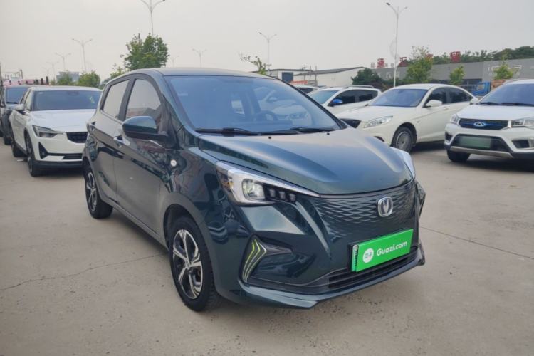 Used CHANGAN Benni E-Star 2022 Qingxin Edition Colorful Model Lithium Iron Phosphate Front Right 45 Deg