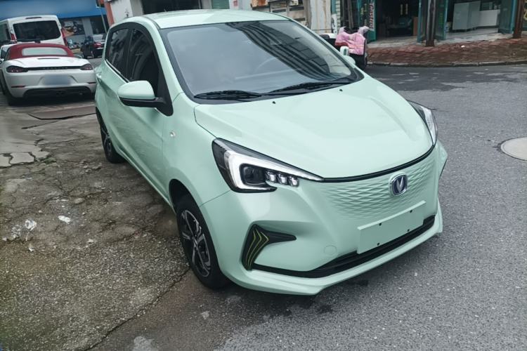 Used CHANGAN Benni E-Star 2022 Charming Edition Colorful Model Lithium Iron Phosphate Front Right 45 Deg