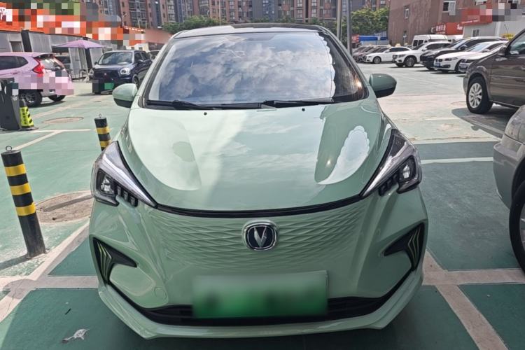 Used CHANGAN Benni E-Star 2022 Qingxin Edition Colorful Model Lithium Iron Phosphate Front