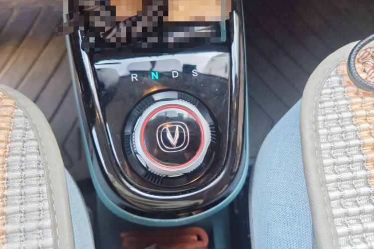 Used CHANGAN Benni E-Star 2022 National Edition Colorful Limited Edition (Fast-Charging Version) Lithium Iron Phosphate Gear Lever