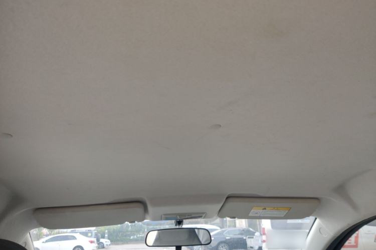 Used CHANGAN Benni E-Star 2022 Qingxin Edition Colorful Model Lithium Iron Phosphate Headliner