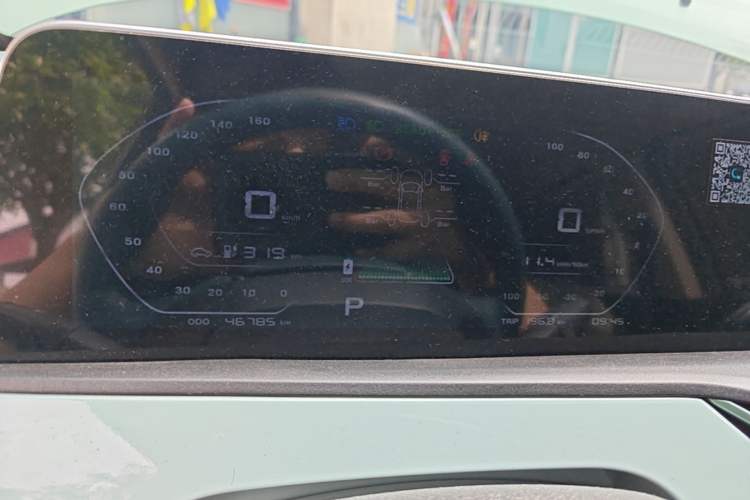 Used CHANGAN Benni E-Star 2022 Qingxin Edition Colorful Model Lithium Iron Phosphate Instrument Cluster