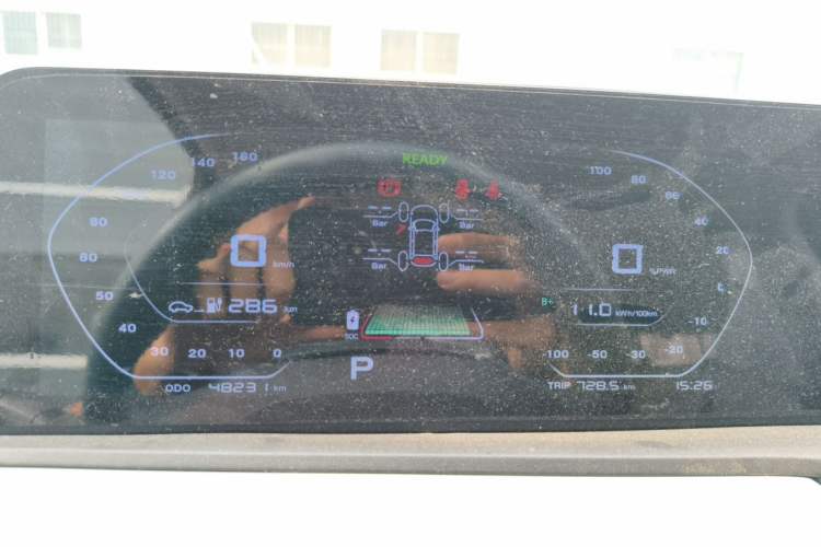Used CHANGAN Benni E-Star 2022 Qingxin Edition Colorful Model Lithium Iron Phosphate Instrument Cluster