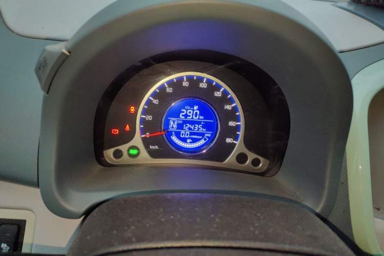 Used CHANGAN Benni E-Star 2022 National Edition Colorful Limited Edition (Fast-Charging Version) Lithium Iron Phosphate Instrument Cluster