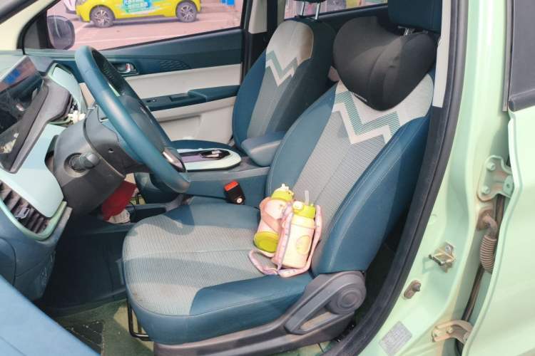 Used CHANGAN Benni E-Star 2022 Qingxin Edition Colorful Model Lithium Iron Phosphate Left Front Seat