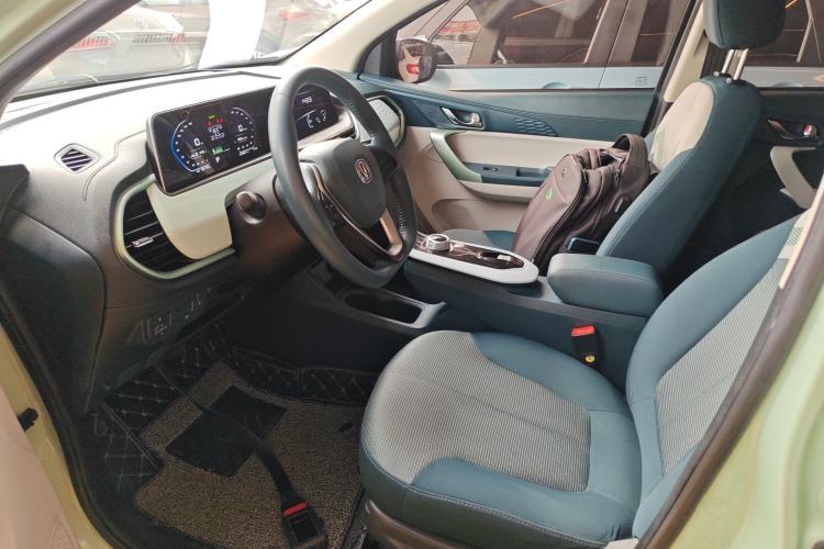 Used CHANGAN Benni E-Star 2022 National Edition Colorful Limited Edition (Fast-Charging Version) Lithium NMC Left Front Seat