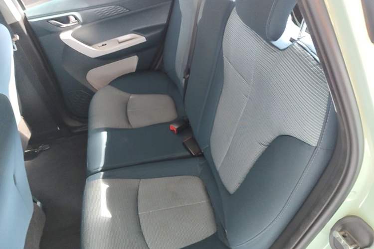 Used CHANGAN Benni E-Star 2022 Qingxin Edition Colorful Model Lithium Iron Phosphate Left Rear Seat