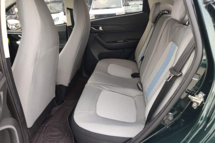 Used CHANGAN Benni E-Star 2022 Qingxin Edition Colorful Model Lithium Iron Phosphate Left Rear Seat