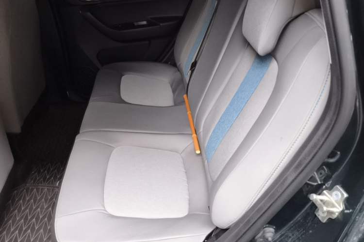 Used CHANGAN Benni E-Star 2022 Qingxin Edition Colorful Model Lithium-NMC Left Rear Seat