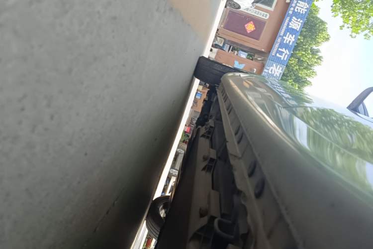 Used CHANGAN Benni E-Star 2022 Qingxin Edition Colorful Model Lithium Iron Phosphate Left Side Sill