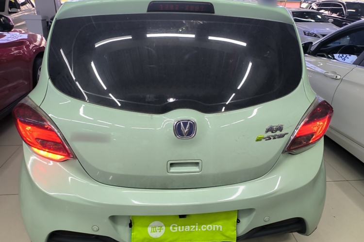 Used CHANGAN Benni E-Star 2022 Qingxin Edition Colorful Model Lithium Iron Phosphate Rear