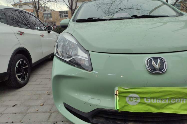 Used CHANGAN Benni E-Star 2022 National Edition Colorful Limited Edition (Fast-Charging Version) Lithium Iron Phosphate Right Front Headlight
