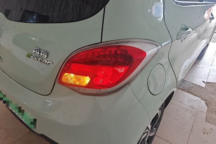 Used CHANGAN Benni E-Star 2022 Qingxin Edition Colorful Model Lithium Iron Phosphate Right Rear Taillight