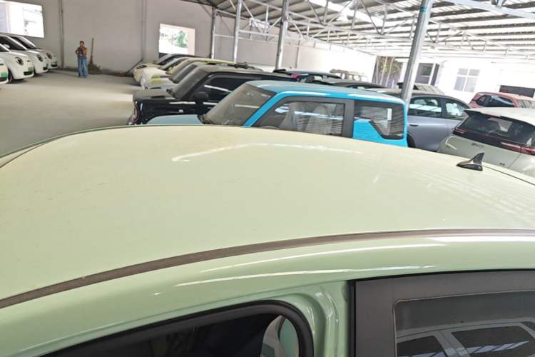 Used CHANGAN Benni E-Star 2022 Qingxin Edition Colorful Model Lithium Iron Phosphate Roof
