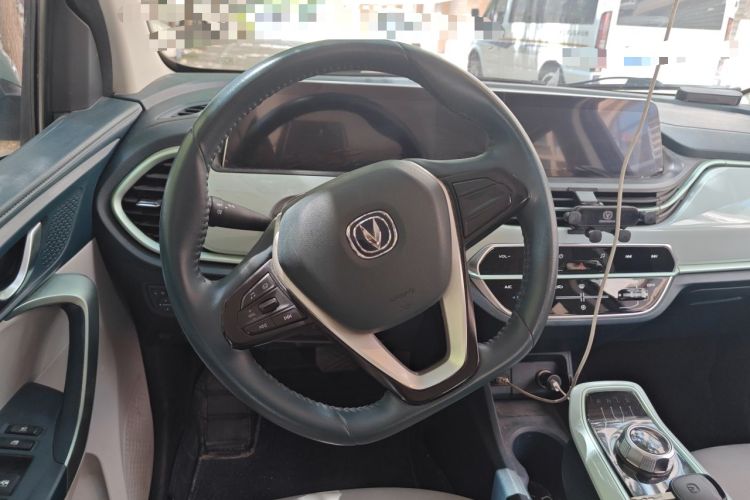 Used CHANGAN Benni E-Star 2022 Qingxin Edition Colorful Model Lithium Iron Phosphate Steering Wheel
